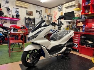 店頭販売中のバイク7